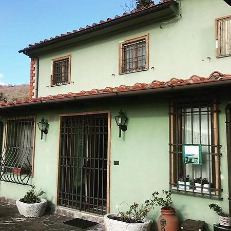 בית הארחה Vaiano  	Casetta Verde מראה חיצוני תמונה